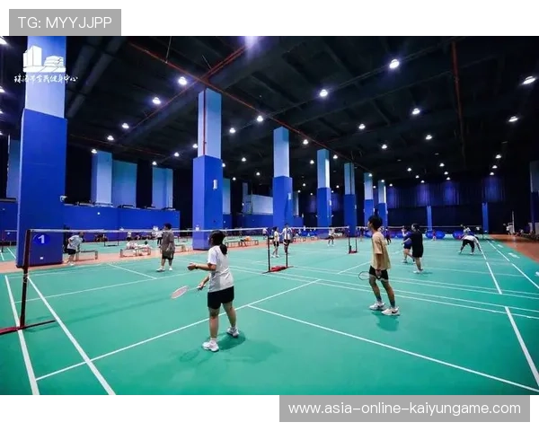 城市体育政策支持下更多社区场馆得到修缮与开放，城市社区体育管理的基本要求