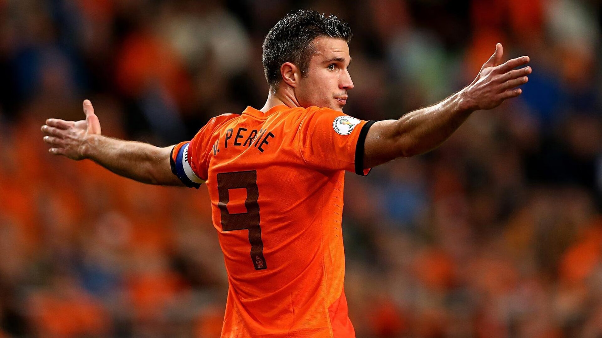 福登位置灵活性为球队提供战术多样性，福登踢什么位置