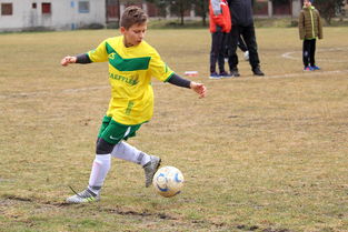 开云电竞中国-综合体育：全国田径锦标赛纪录被刷新，青年选手表现抢眼，全国田径锦标赛百度百科